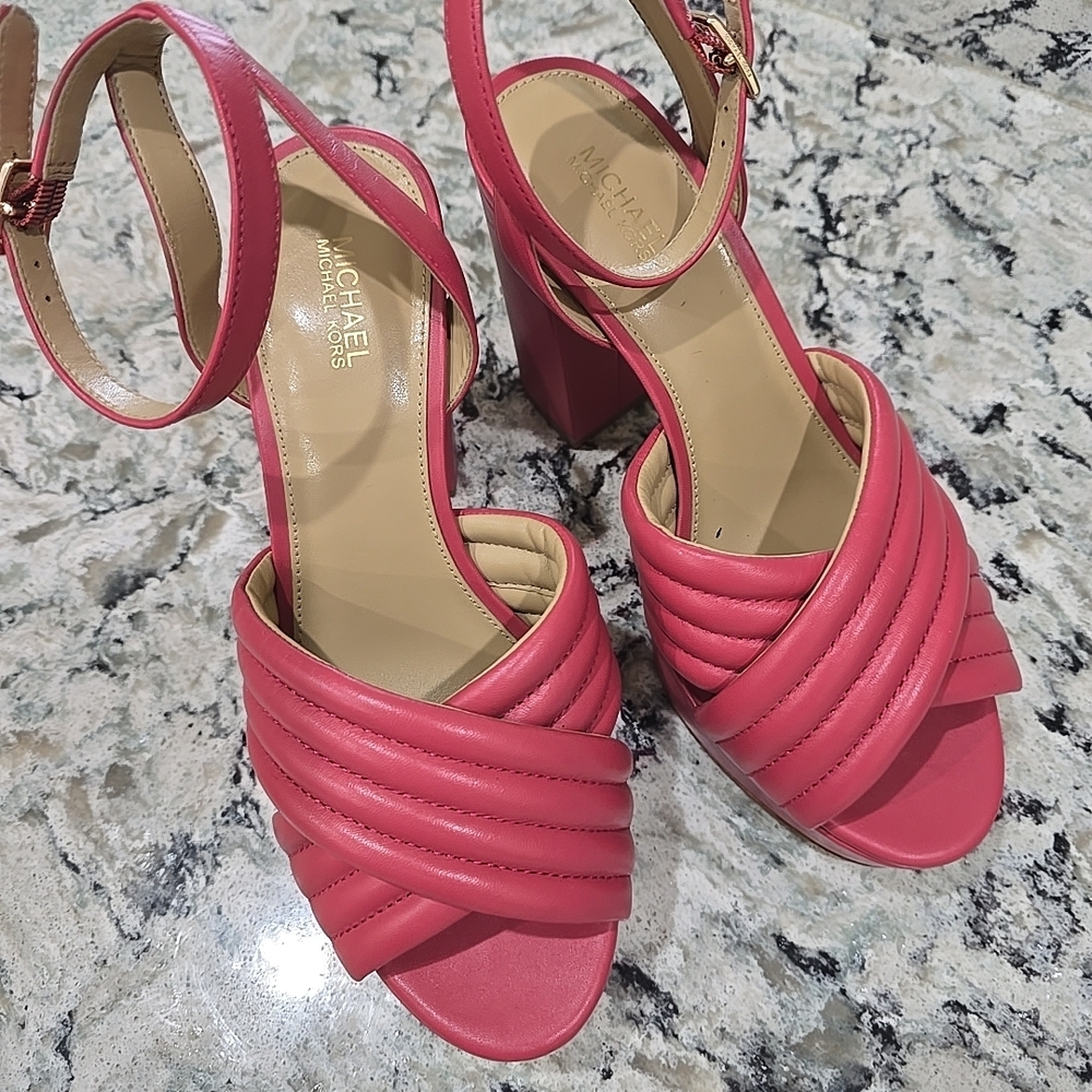 Michael Kors Royce Quilted Pink Platform Women's Heeled Sandals Sz 7